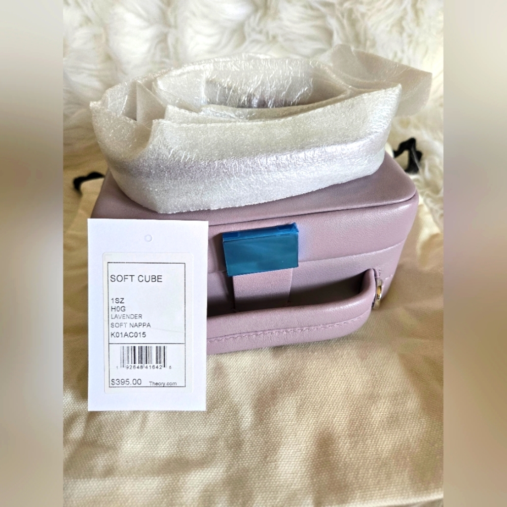 🔥🔥NWT Theory Soft Cross Body Bag - Lavender Color🔥🔥🔥